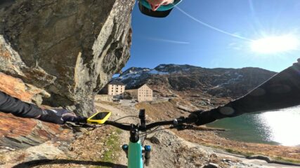 Gironzolando al Colle