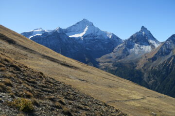 punta Rossa, Grivola e Gran Nomenon salendo alla Punta Pierre