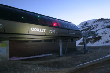 la neve oggi cominciava qui ma il gran caldo ne ha certamente sciolta parecchia