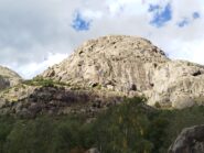 La Tête de la Maye. La via percorre i risalti in ombra.