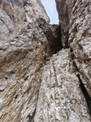 Passaggio chiave (ben visibili le maniglie resinate)