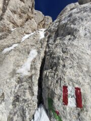 Fessurina verticale