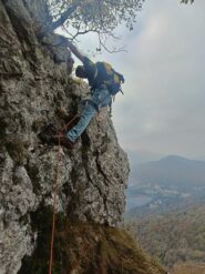 Paretina con passo all'inizio della costola rocciosa