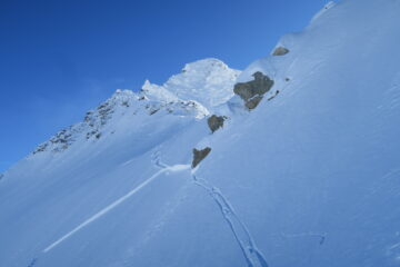 il punto di distacco della placca a vento 