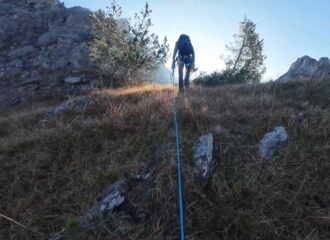 Alcuni tratti di passaggio fra le creste/torrioni disconnessi fra loro