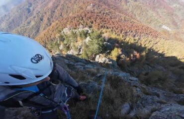 La calata dal torrione. Ci ritiriamo.