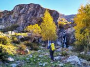 Verso l'attraversamento dei piccoli torrenti