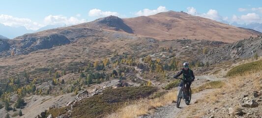 Single Track verso lago Gignoux