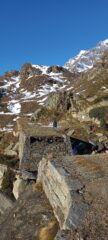 Il ponte crollato, sulla mulattiera di salita