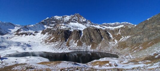Lago Agnel e la punta Basei