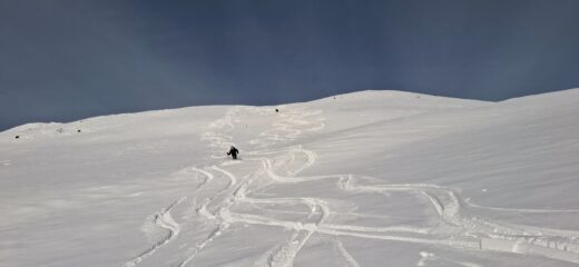 Ottima neve sotto la cima