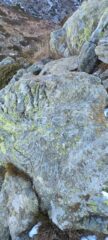 Disegno scolpito sulla roccia, come c'è anche sul vicino Civrari