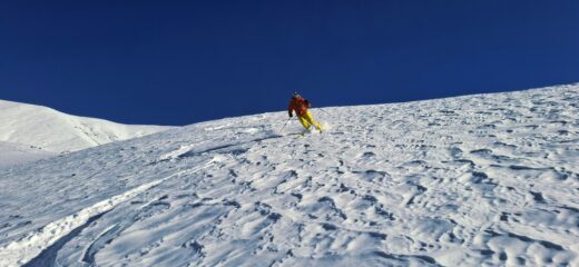 A tratti neve bellissima in dorsale