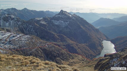 Primo tratto della traccia del percorso visto dalla cima del M.Corbernas.