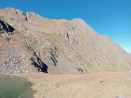 dal lago di mezzo la Rocca di s.Bernolfo