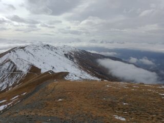 Verso il Colle e dietro Blegier e Genevris