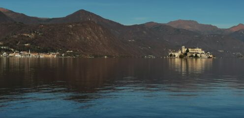 Pella a sx e Orta San Gilio a dx