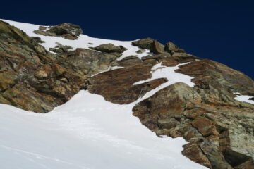 il passaggio attrezzato che ho sfruttato per superare la barra rocciosa