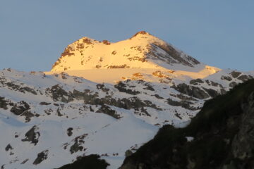 le Doravidi illuminate dal sole