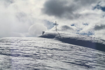 la croce della cima