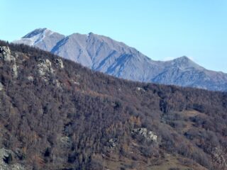 Il gruppo del Civrari visto dal Roc du Jermo.