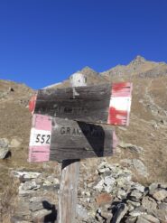 Alla deviazione.