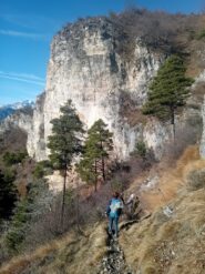 Sentiero di rientro della ferrata di Camoglieres
