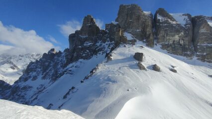 col Chasseurs con alle spalle les aiguilles de la Pennaz