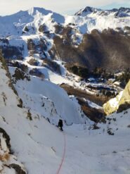 Sulle rampe di collegamento con il canalino finale 