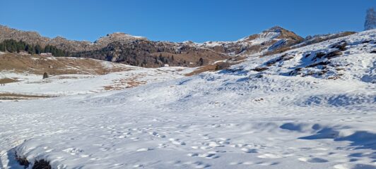 Piani di Artacaggio sul fondo il Sodadura 