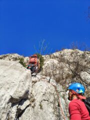 Il muretto alla partenza di L2