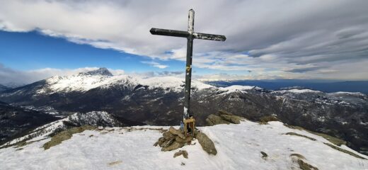 In cima freddo intenso