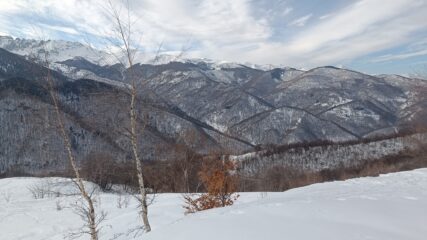 Le linee morbide delle pendici del Monte Antoroto