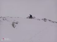 Sul risalto che sovrasta il colle, in cerca di un panorama un po' più ampio (giornata permettendo).