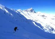 Discesa pendio nord tra il colle e Riba del Gias