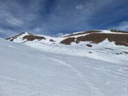 Poca neve sul pendio finale di Pian Paris