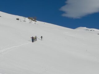 si intravvede l'anticima della Punta Sbaron