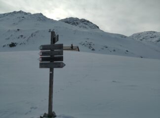 Poco prima del lago sotto il passo