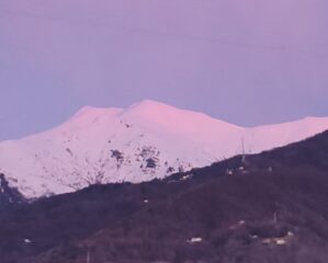 La parte all'alba vista da Rocca Canavese