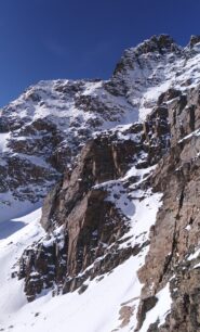 Dal colletto, vista sul Viso di Vallanta.