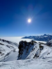 Mare di nubi dalla cima 