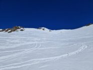 Crosta da vento sotto la cima