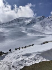 vista della cima dall'alpeggio la Tsa