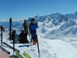 in cima