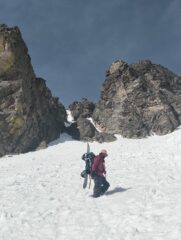 Si inizia a ramponare dal conoide alto