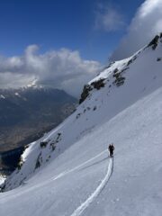 Si rimettono le pelli per arrivare sotto il colletto 