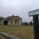Madonna della Neve al ritorno con a sx il comodo riparo