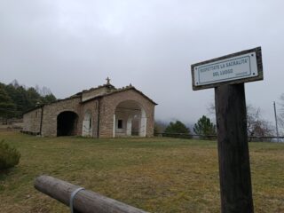 Madonna della Neve al ritorno con a sx il comodo riparo