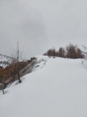 La dorsale panoramica che precede Pian del Manzo