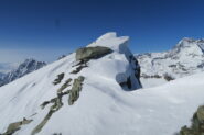 la cima con la croce